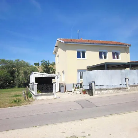 Maison Avec A They-sous-montfort, Accueillant Et Moderne They-sous-Montfort