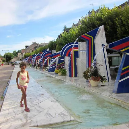 Holiday home Maison Avec A They-sous-montfort, Accueillant Et Moderne