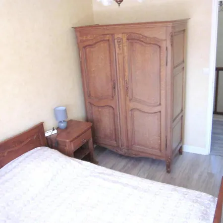 Holiday home Maison Avec A They-sous-montfort, Accueillant Et Moderne They-sous-Montfort