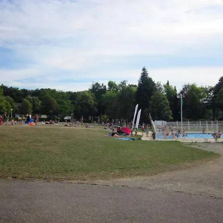 Maison Avec A They-sous-montfort, Accueillant Et Moderne They-sous-Montfort