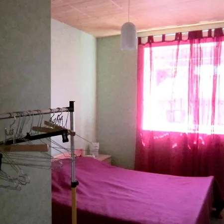 Maison Avec A They-sous-montfort, Accueillant Et Moderne Nyaraló *