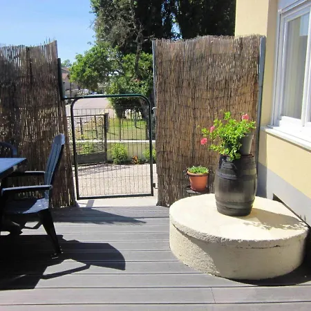 Holiday home Maison Avec A They-sous-montfort, Accueillant Et Moderne They-sous-Montfort