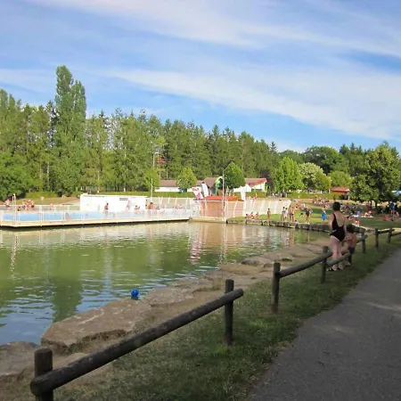 Maison Avec A They-sous-montfort, Accueillant Et Moderne They-sous-Montfort