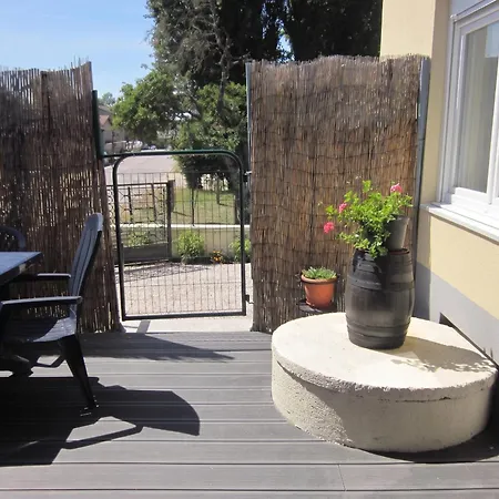 Holiday home Maison Avec A They-sous-montfort, Accueillant Et Moderne They-sous-Montfort