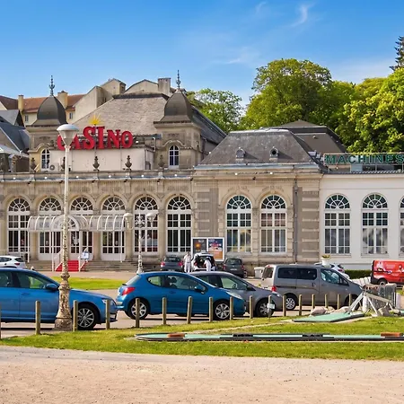 Holiday home Maison Avec A They-sous-montfort, Accueillant Et Moderne They-sous-Montfort