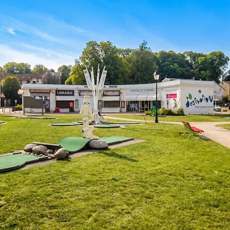 Maison Avec A They-sous-montfort, Accueillant Et Moderne Holiday home