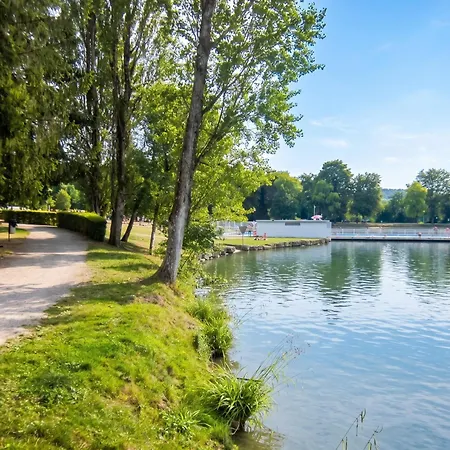Maison Avec A They-sous-montfort, Accueillant Et Moderne Holiday home They-sous-Montfort