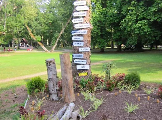 Holiday home Maison Avec A They-sous-montfort, Accueillant Et Moderne They-sous-Montfort